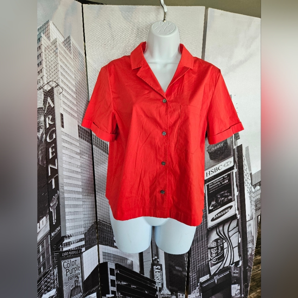 NWOT Theory Red Button-Up Women's Top